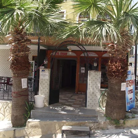 Ersah מלון